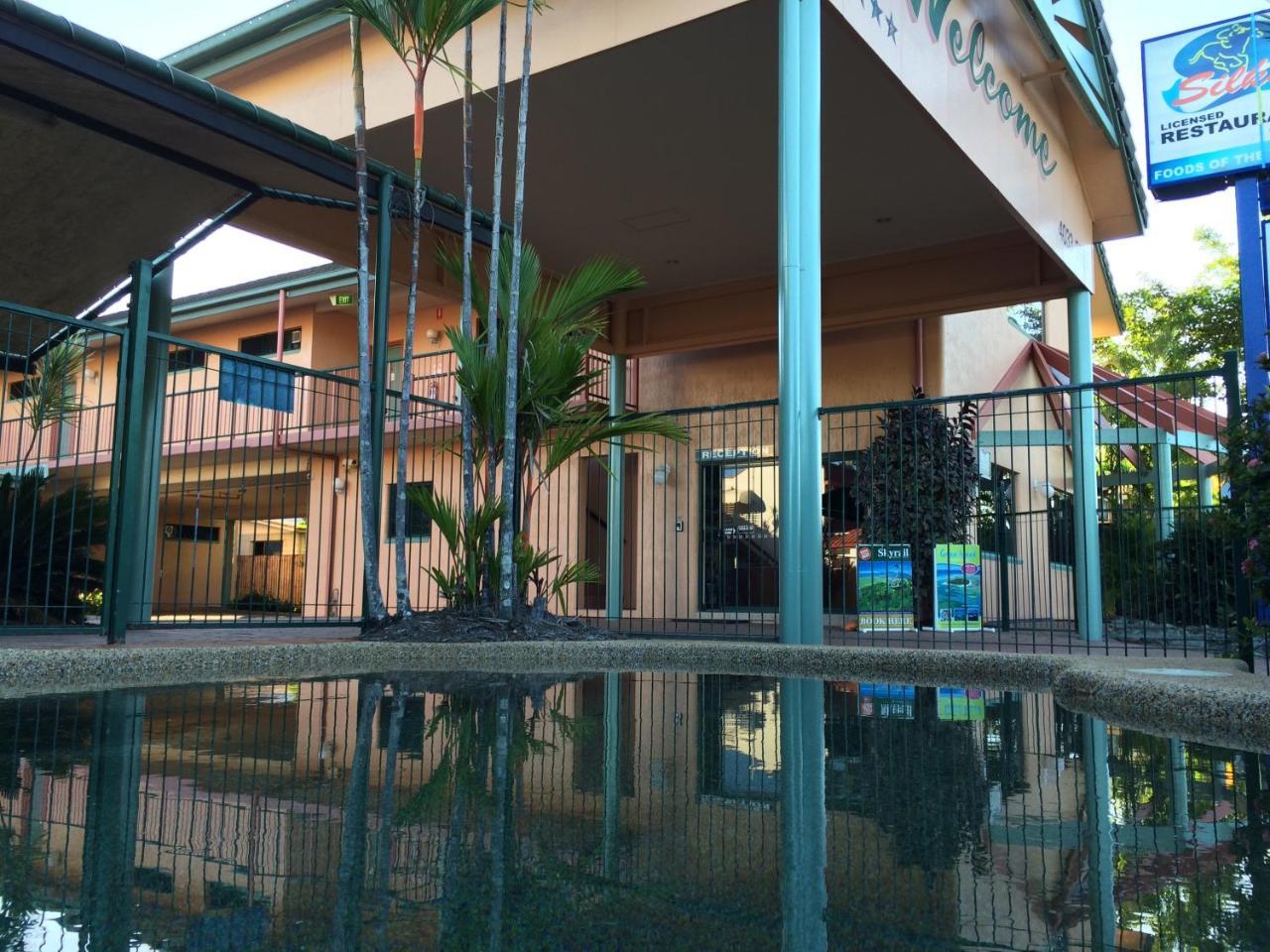 Cannon Park Motel Cairns Exterior photo